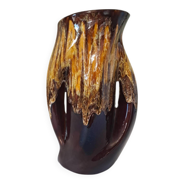 Ceramic vase