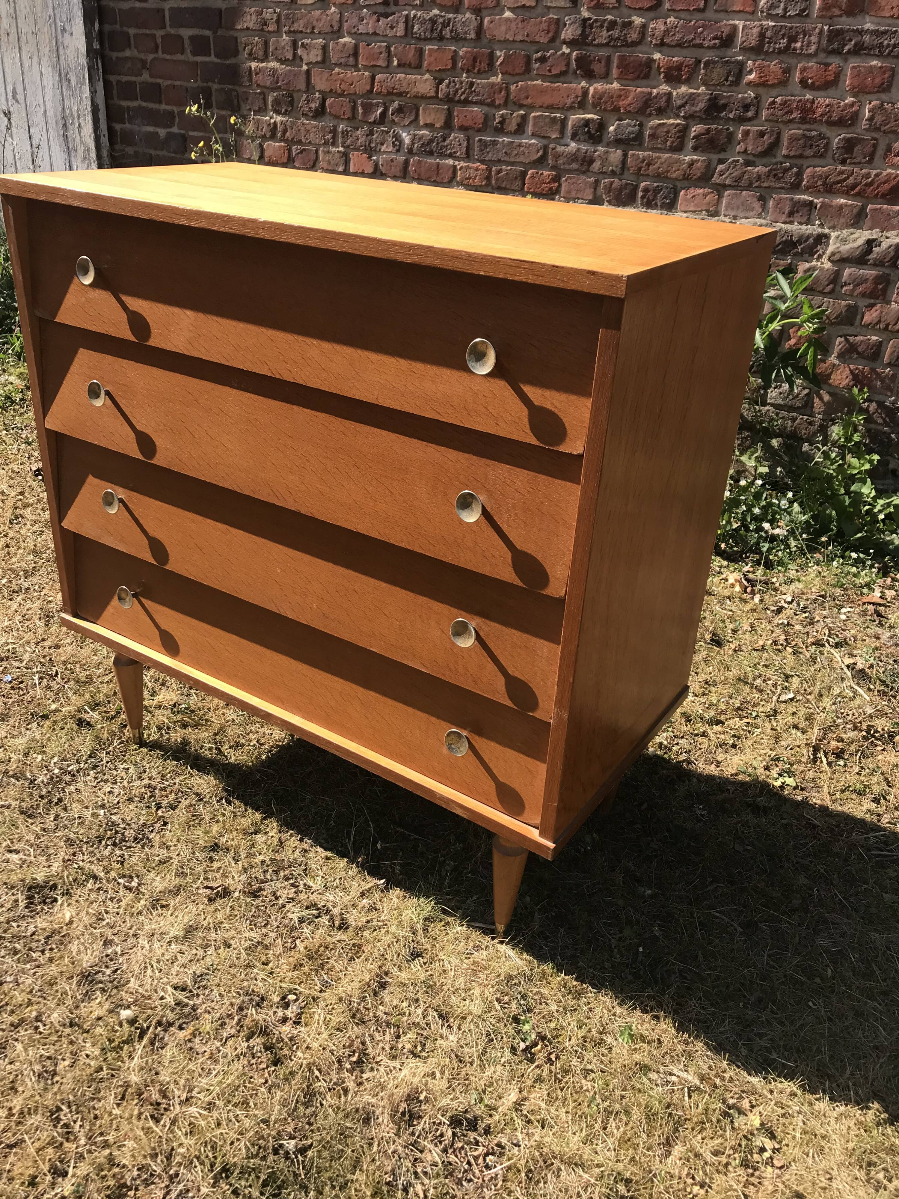 Vintage chest of drawers