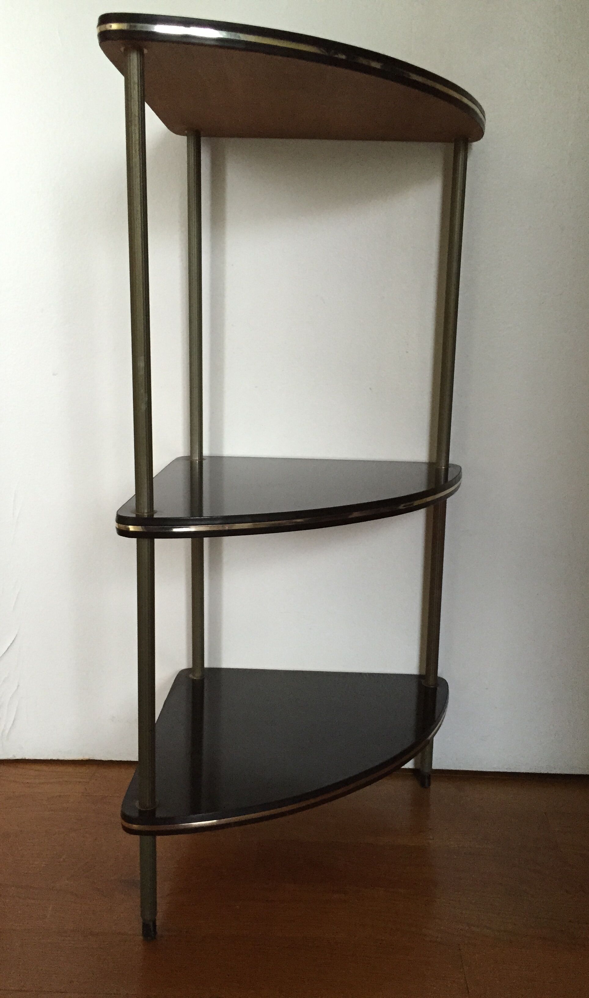 Formica corner shelf