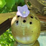 Stoneware flower pick