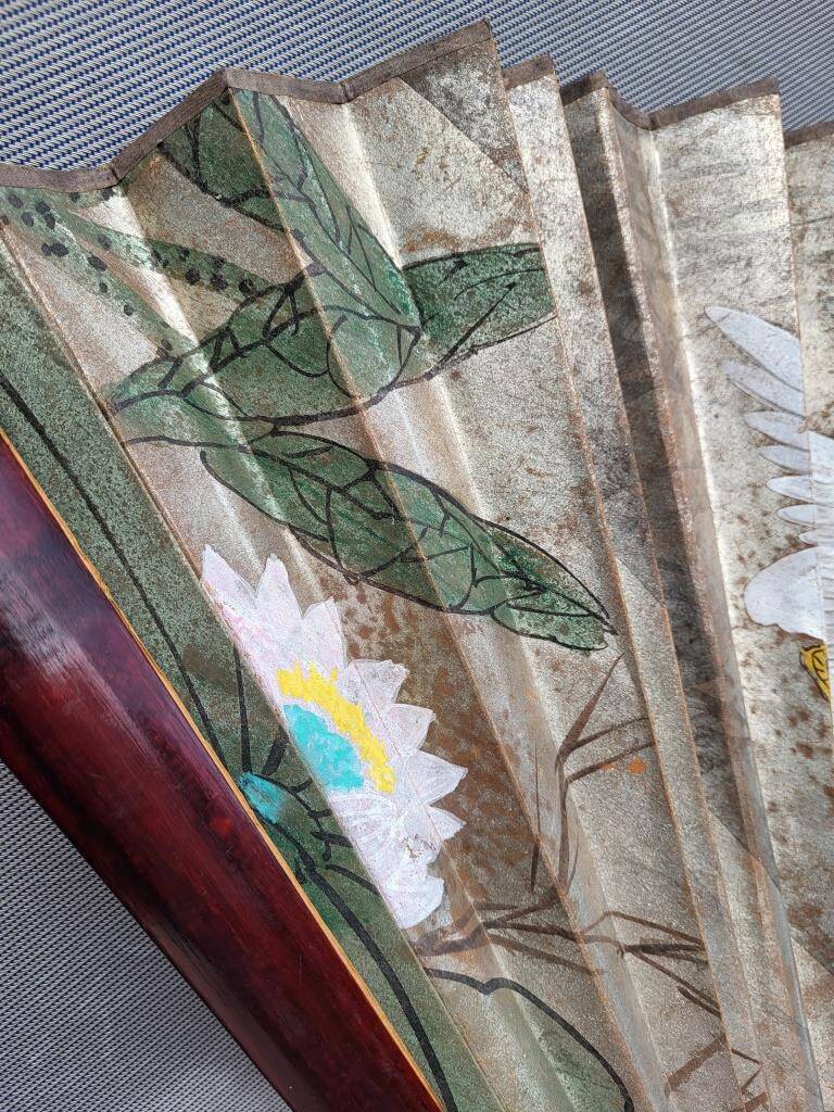 Grand éventail Art Déco grues et Amour en cage