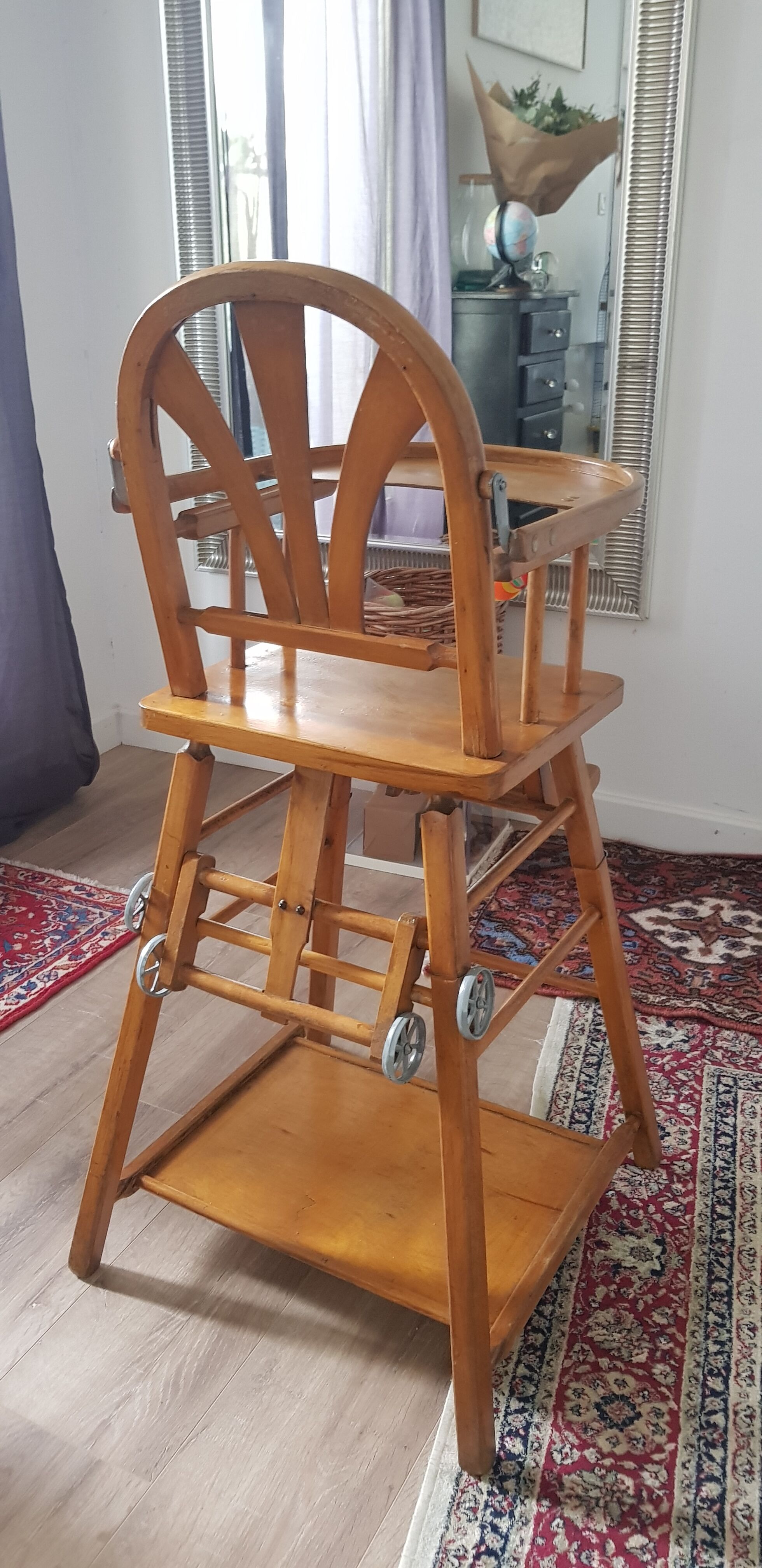 Old baby high chair