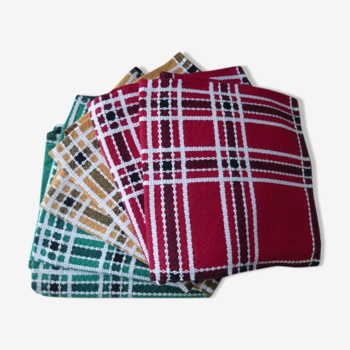 Set de 6 serviettes de table à carreaux en coton genre Basque