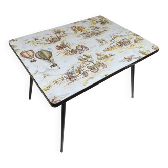 Petite table basse originale vintage