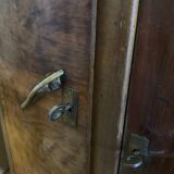 Art Deco buffet in walnut magnifying glass