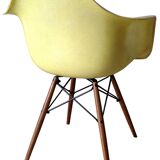CHARLES EAMES _ ZENITH ARMCHAIR EDITION