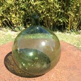 Very imposing demijohn green bombonne