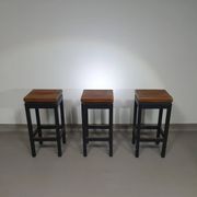 3 x tabourets de construction en chêne années 1960