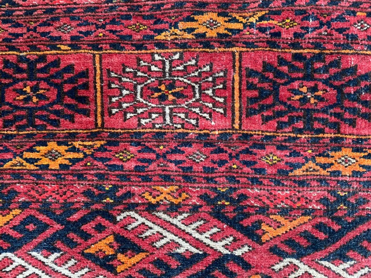 Old Turkmen bukhara handmade handmade wool rug 120x164 cm