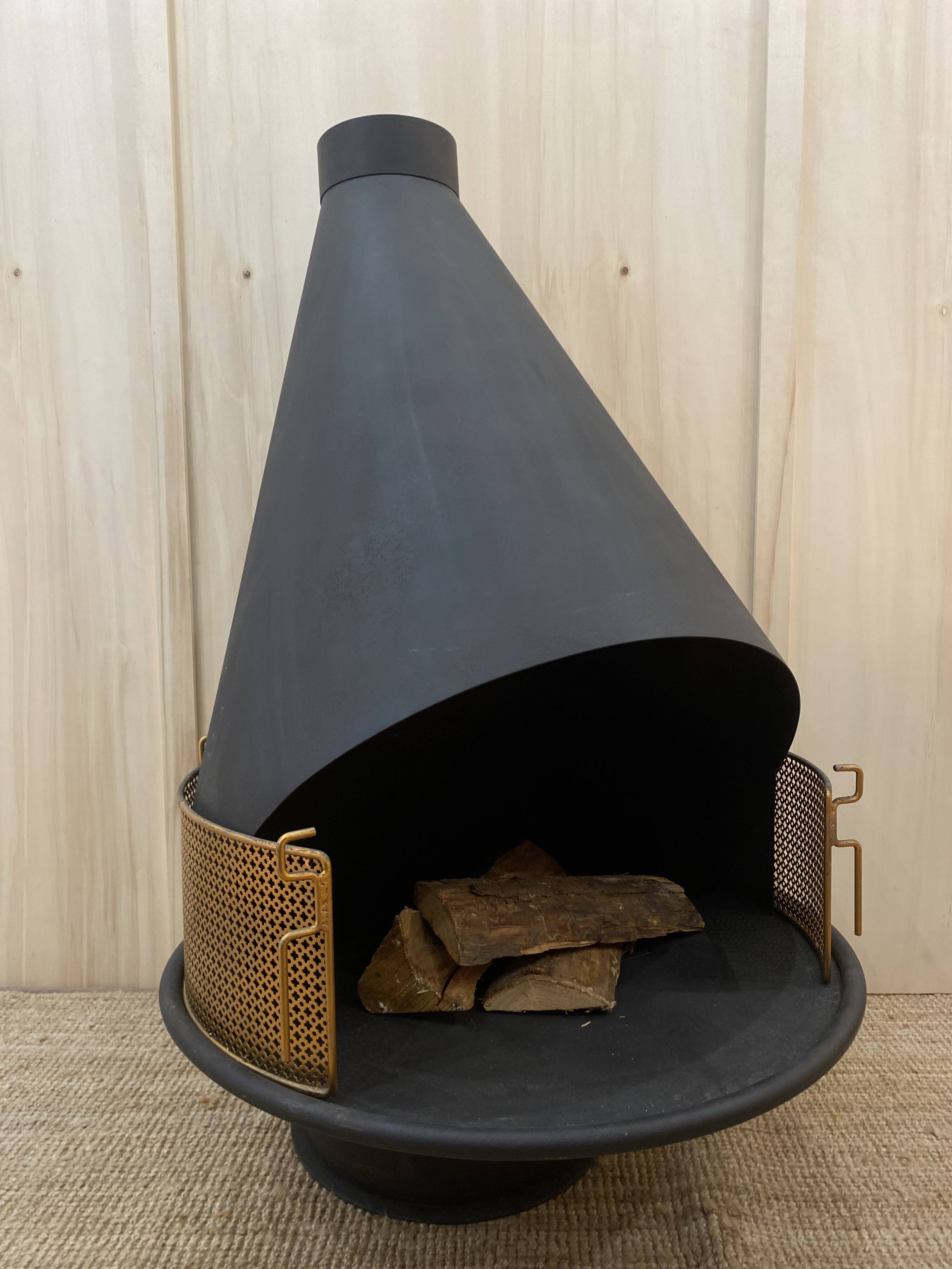 Open fireplace - 1970s