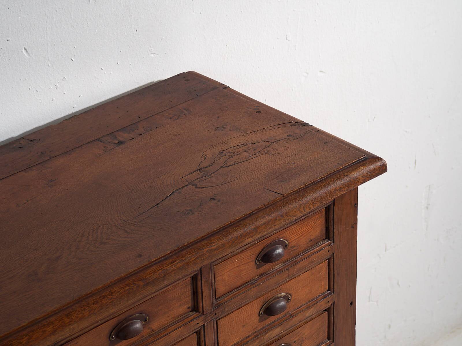 Antique multi-drawer apothecary cabinet (circa 1920)