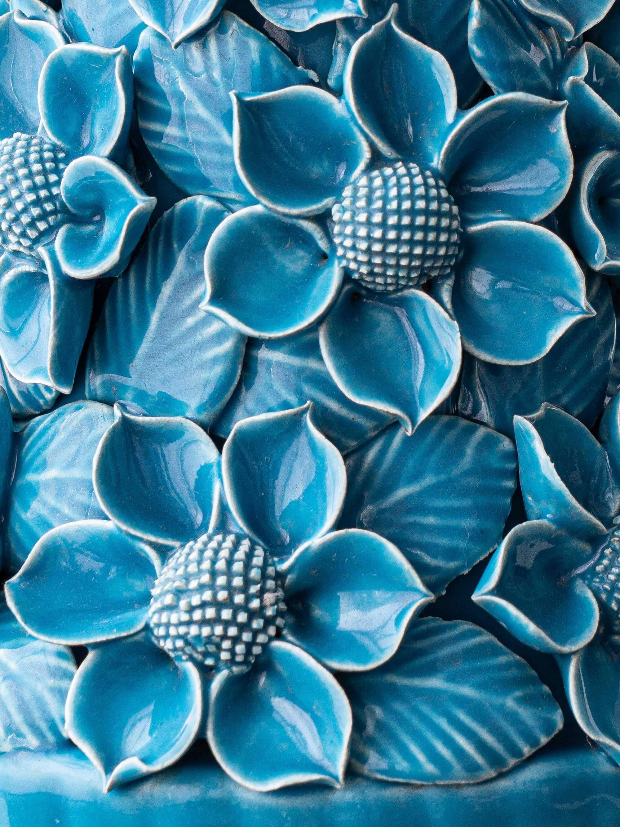 Turquoise glazed ceramic floral table lamp from Manises mid-century, with a new silk shade.