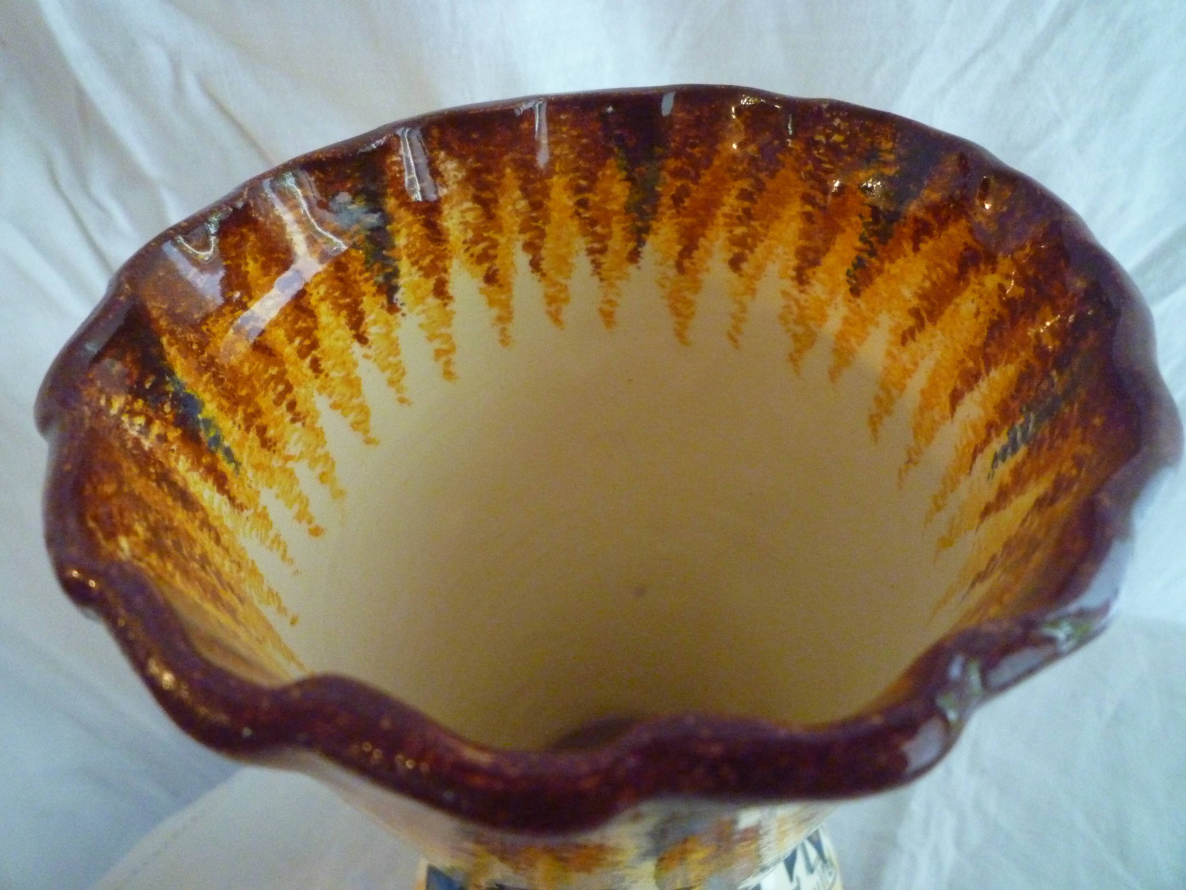 Quimper ceramic vase signed "Fouillen"