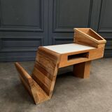 Table basse 1970 en pin bois laminé blanc avec porte-revues
