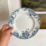 Flat plates made of St Amand Marie-Louise ironstone.