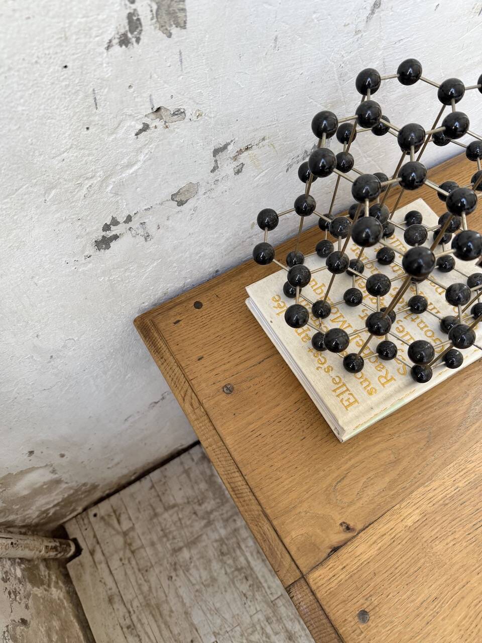 Oak desk with spindle legs, 1950s