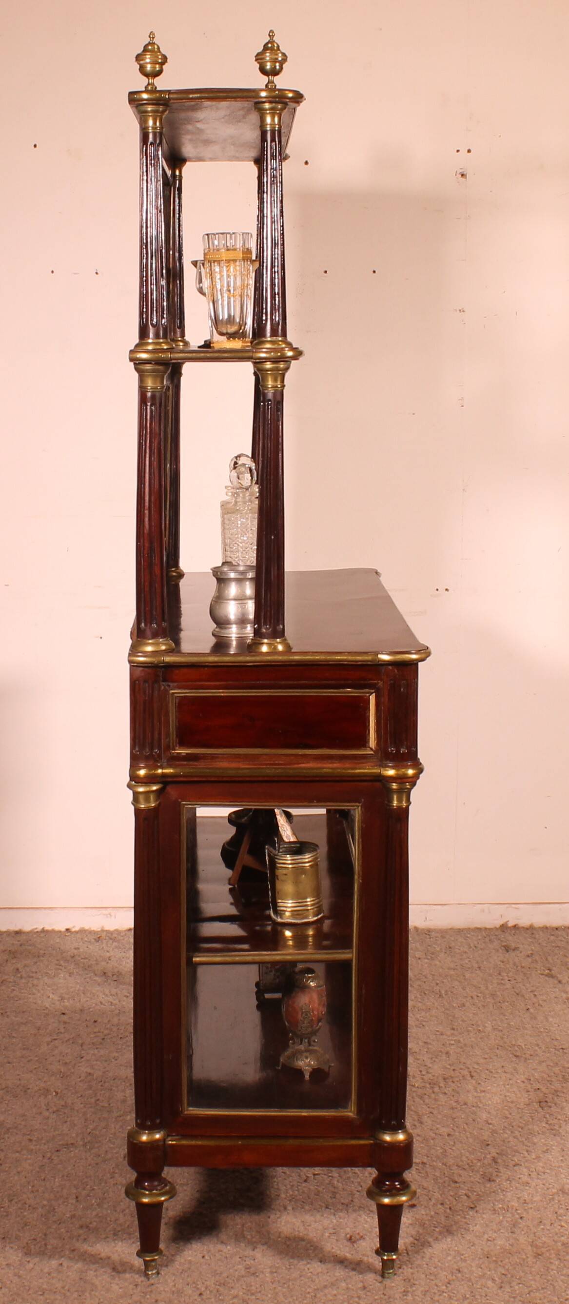 Louis XVI period mahogany display cabinet/bar