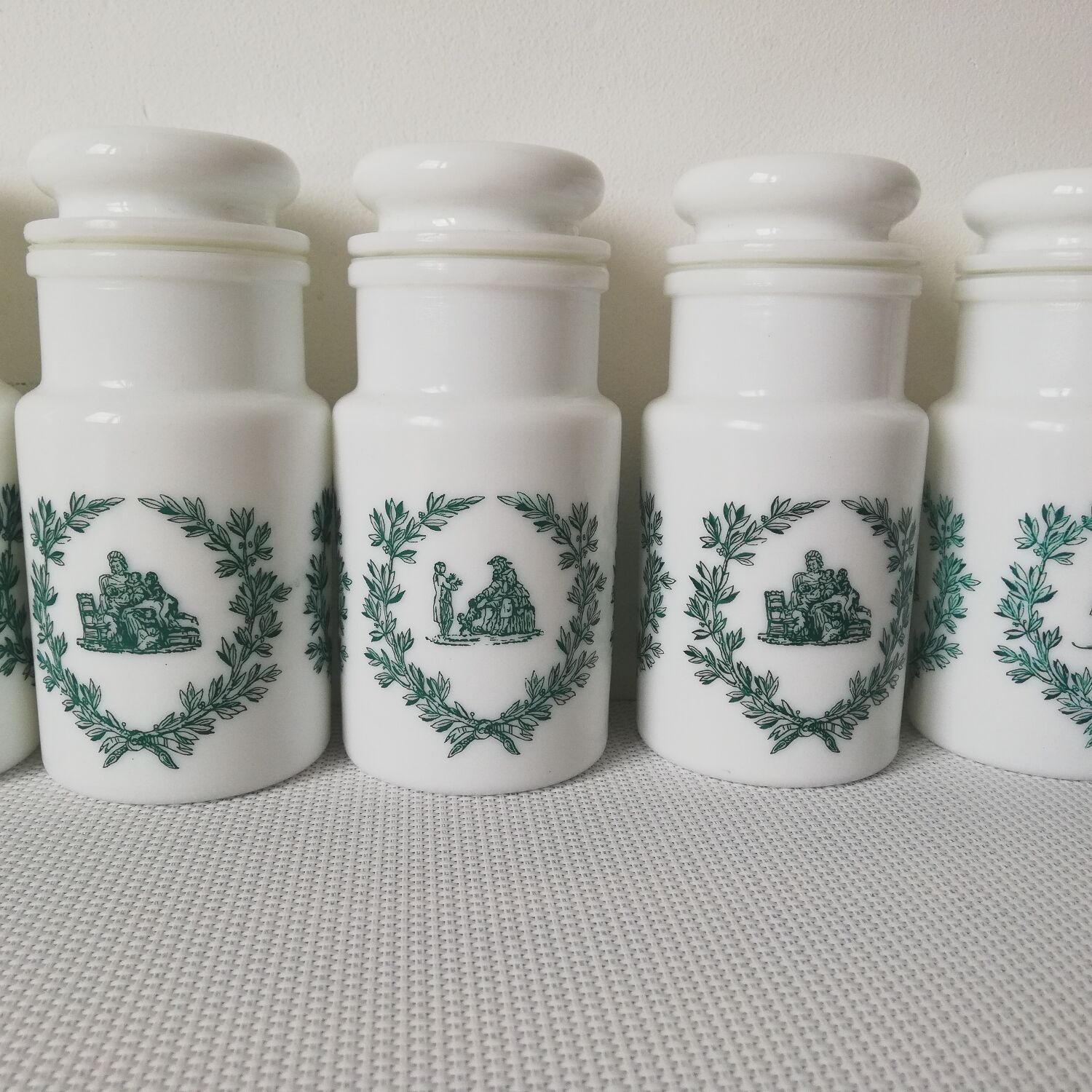 Apothecary pots