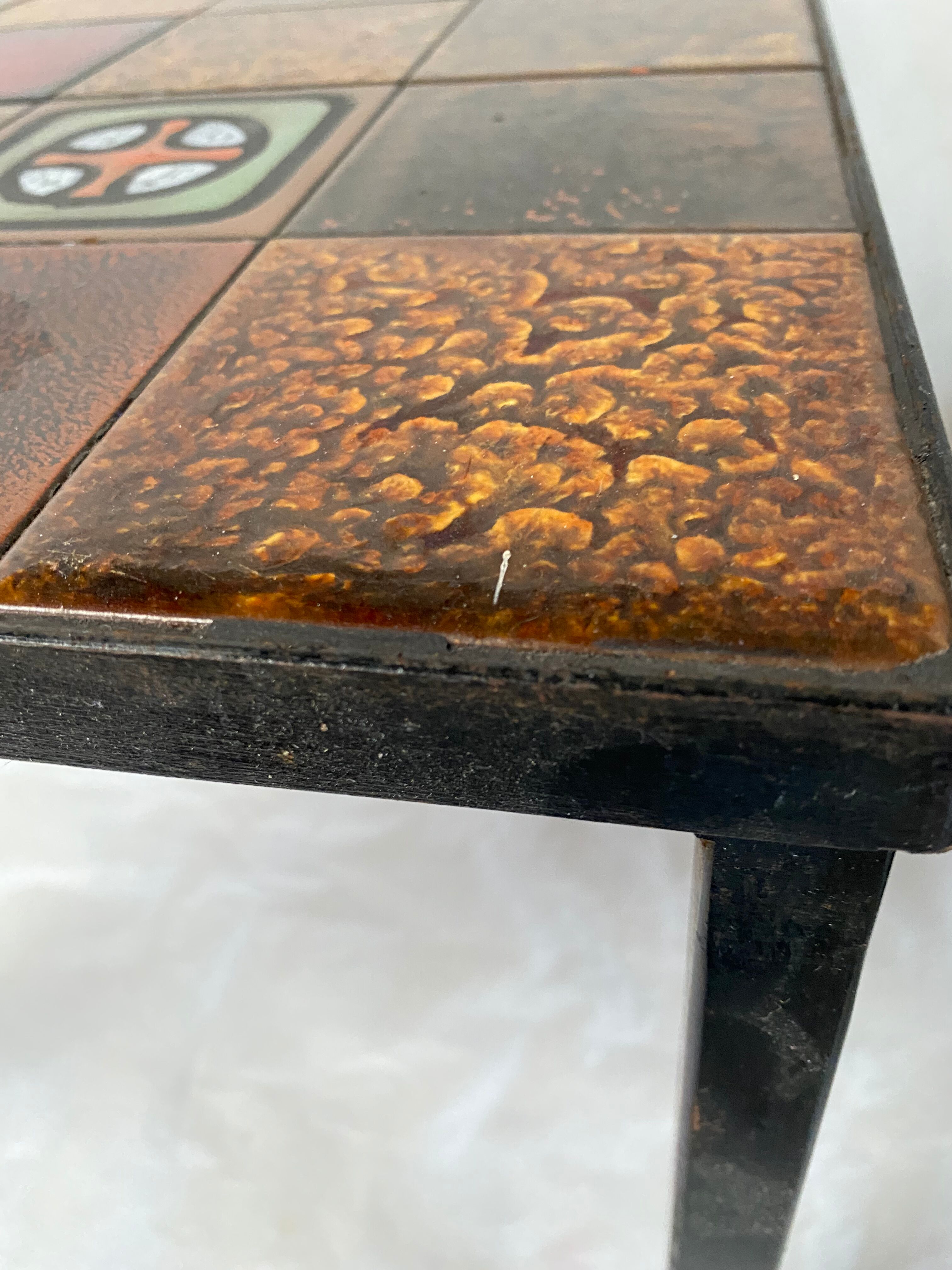 Ceramic side coffee table