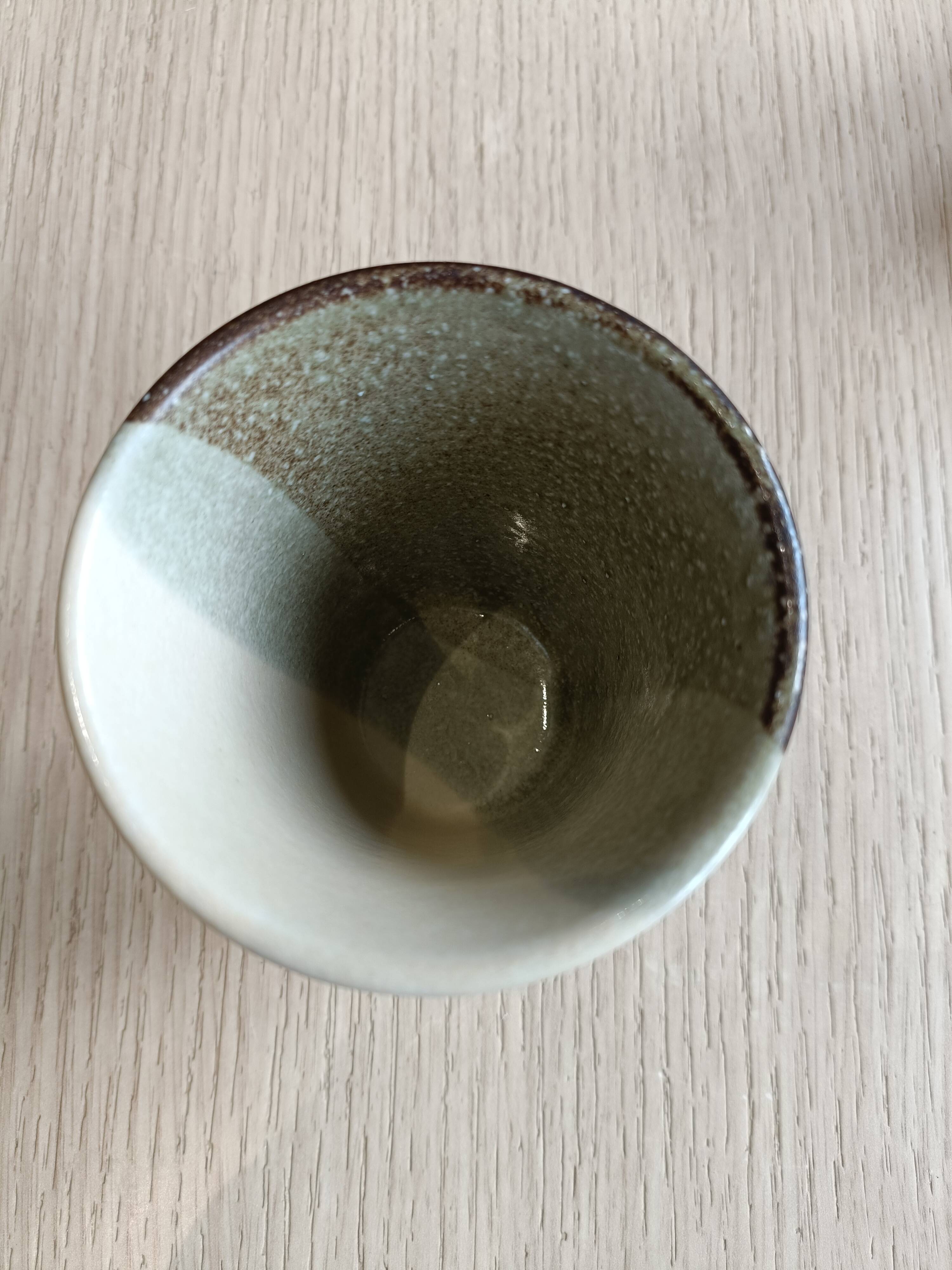 Lot de 4 tasses/mugs en grès japonais