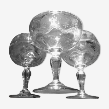 Suite de 3 verres en cristal de vierzon modele emma 1930 1940