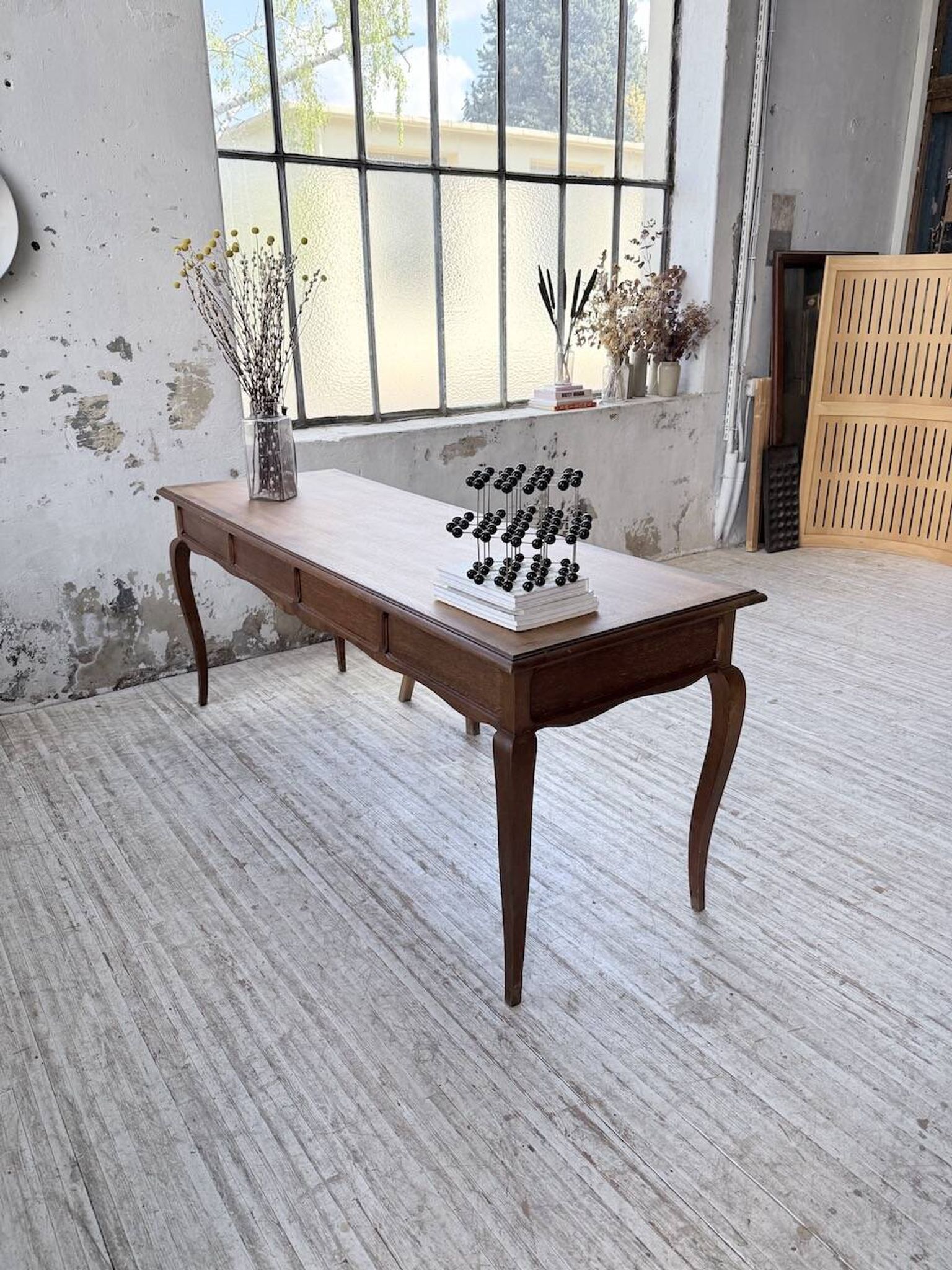 Oak console table from the 1960s.