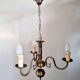 Lampe classique en laiton de style hollandais de couleur bronze doré