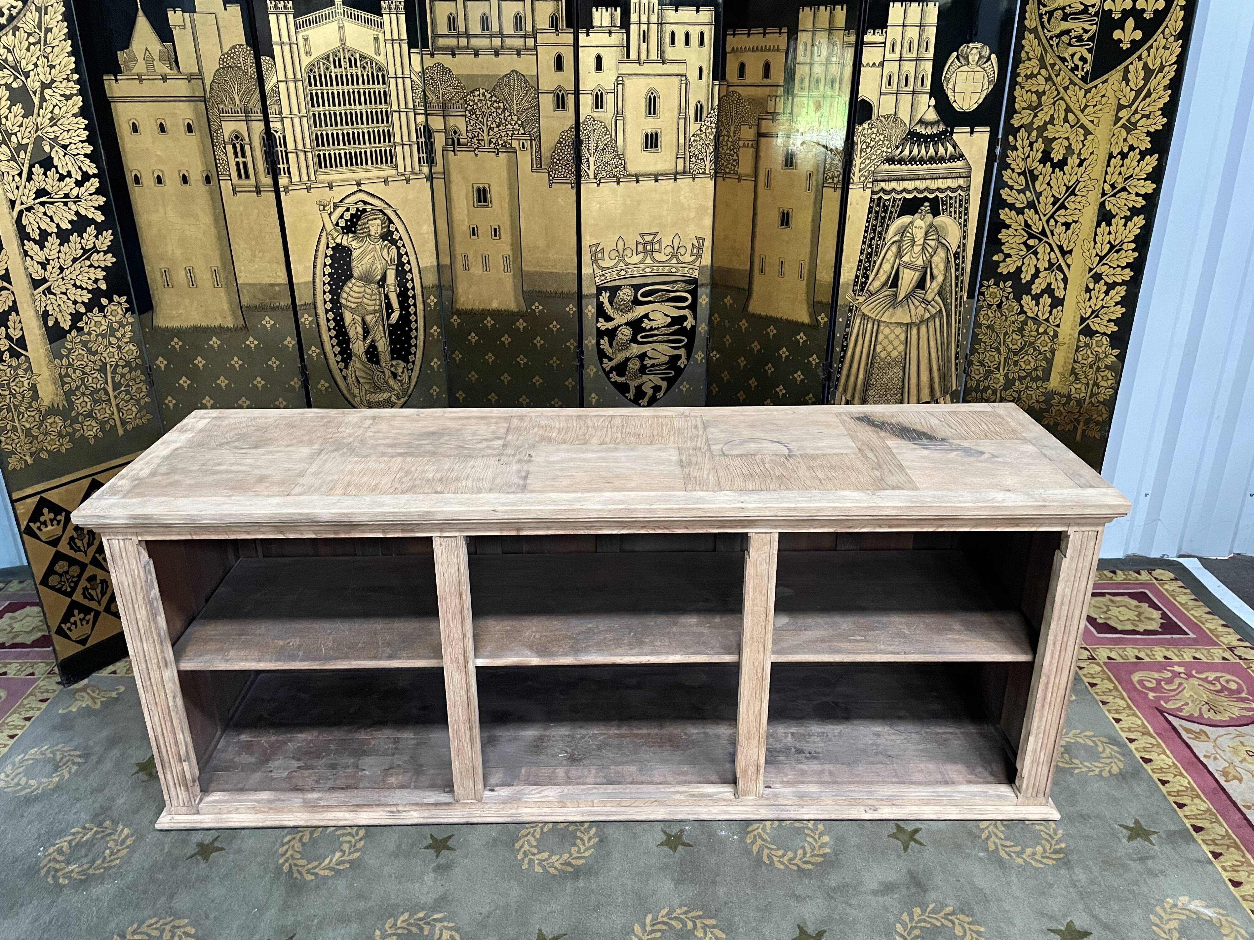 Aero gummed solid oak sideboard