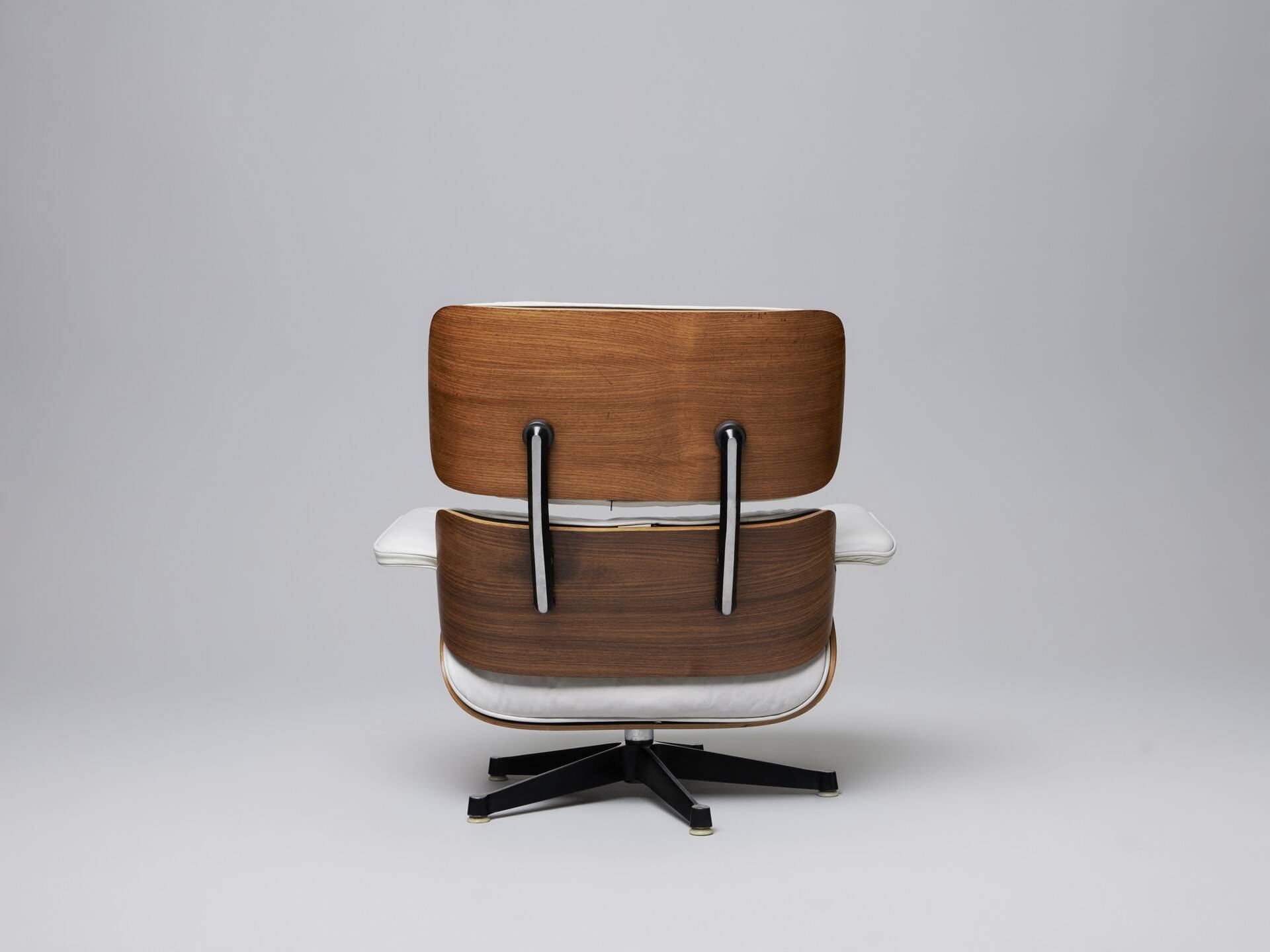 Fauteuil lounge et ottoman Herman Miller Charles & Ray Eames