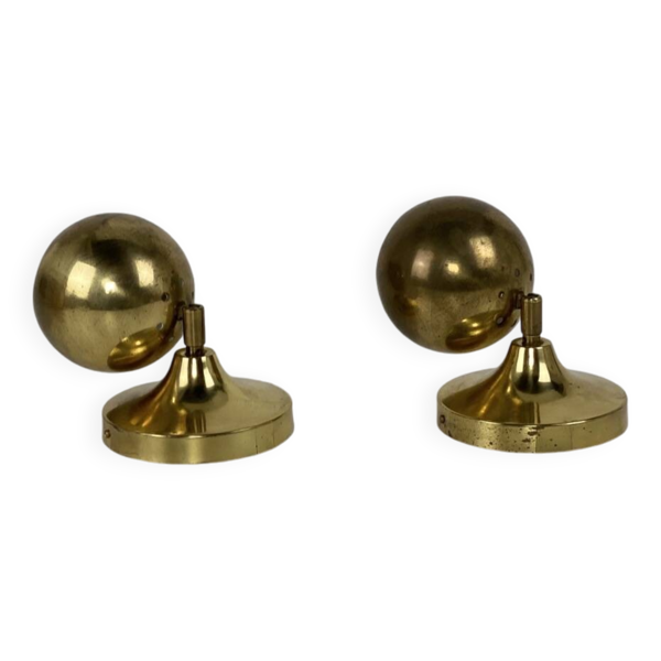Paire d'applique sphériques en laiton Guzzini, 1970