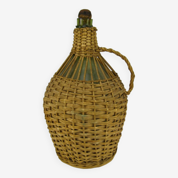 Straw green demijohn