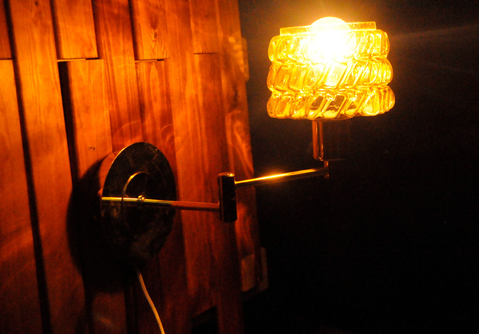 Kinkiet z Ruchomym Ramieniem Skandynawia