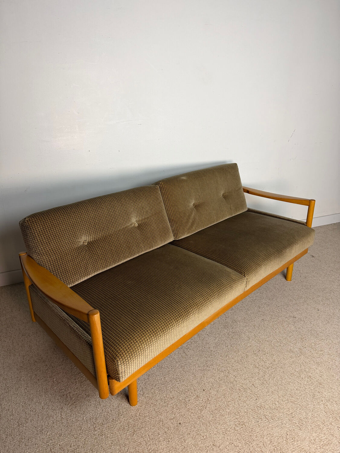 Vintage D-Bed sofa. 70s/80s.