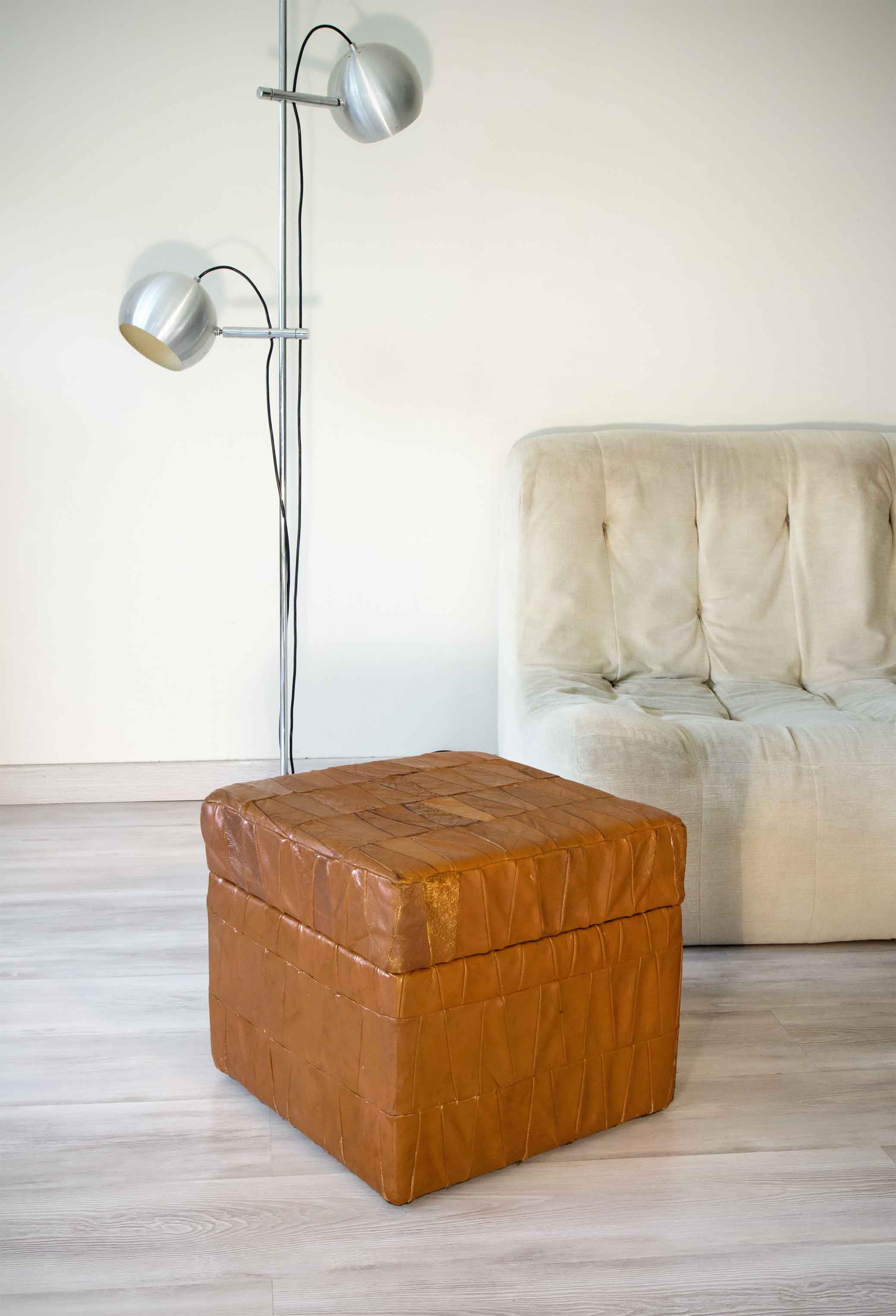 Square leather patchwork de Sede box pouf 1970