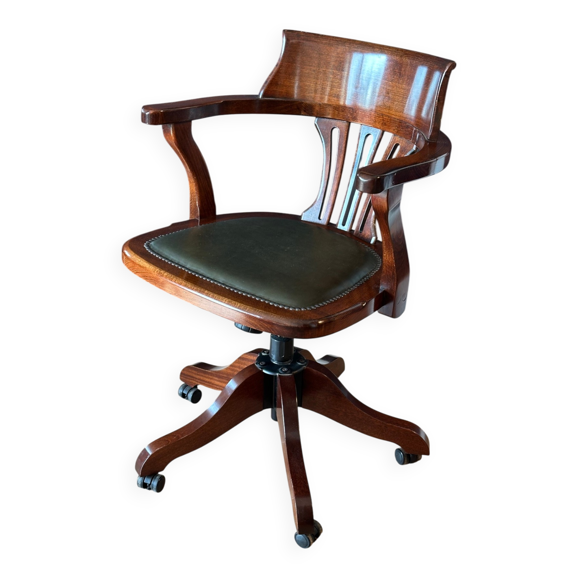 Classic office chair