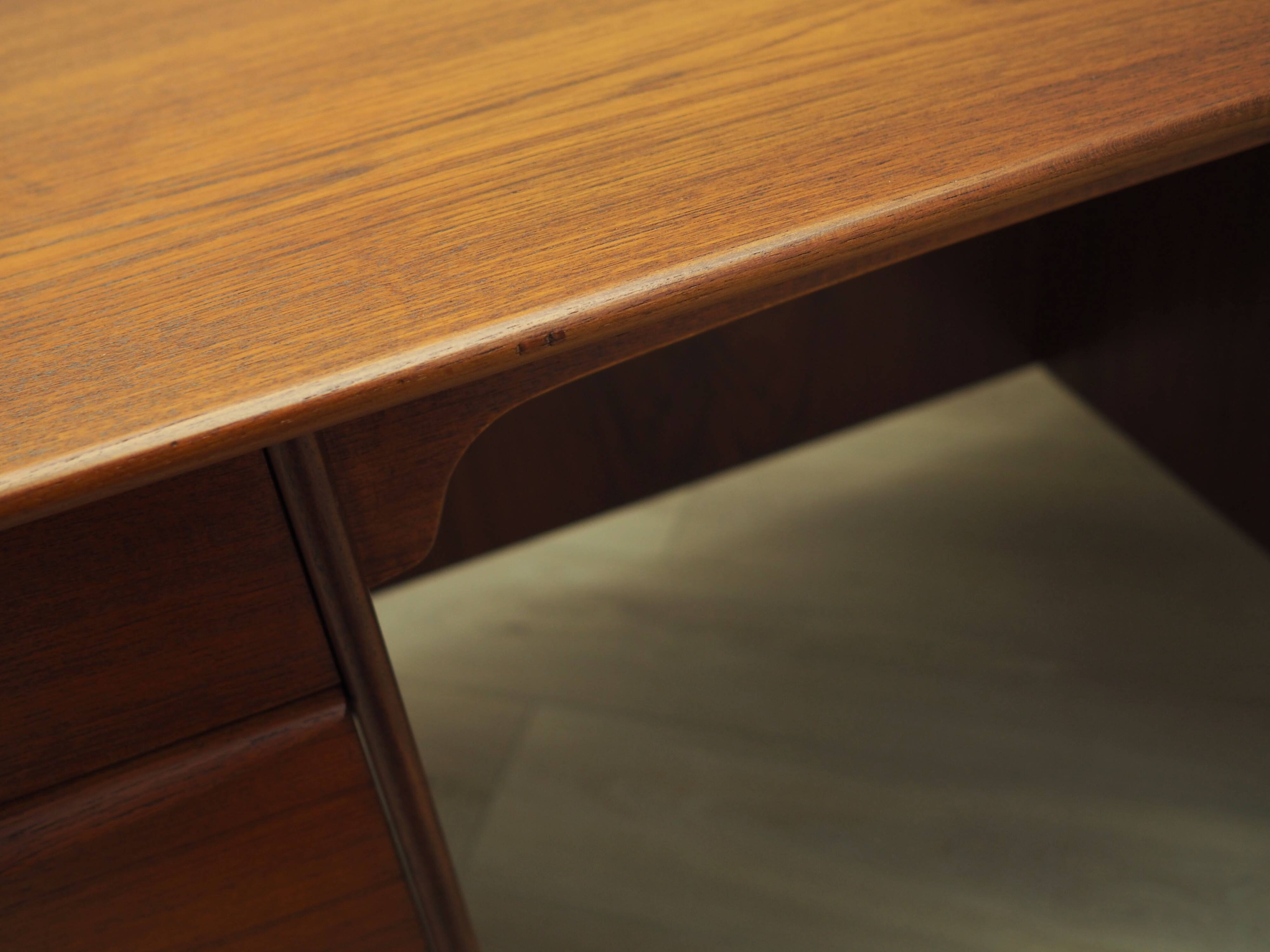 Teak desk, Danish design, 1960s, designer: Svend Age Madsen
