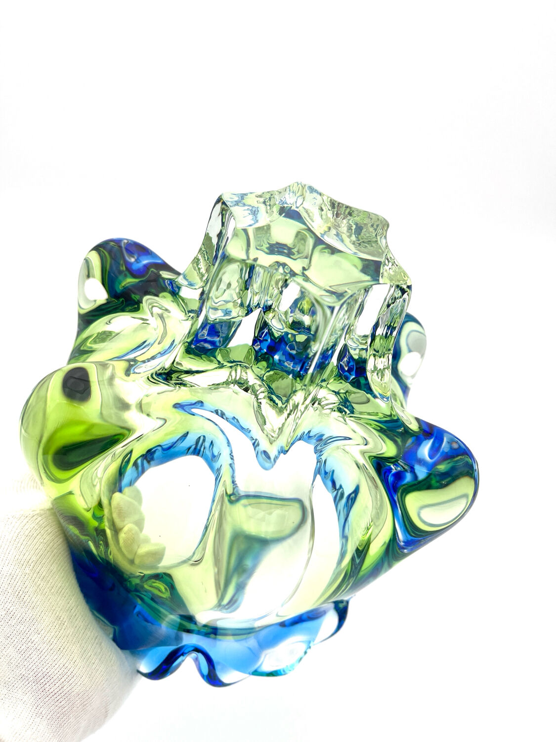 Corolle Vase Massif Hospodka Chřibská Cristal Sommerso Bicolour