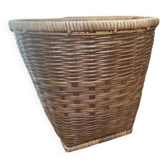 Vintage rattan plant pot