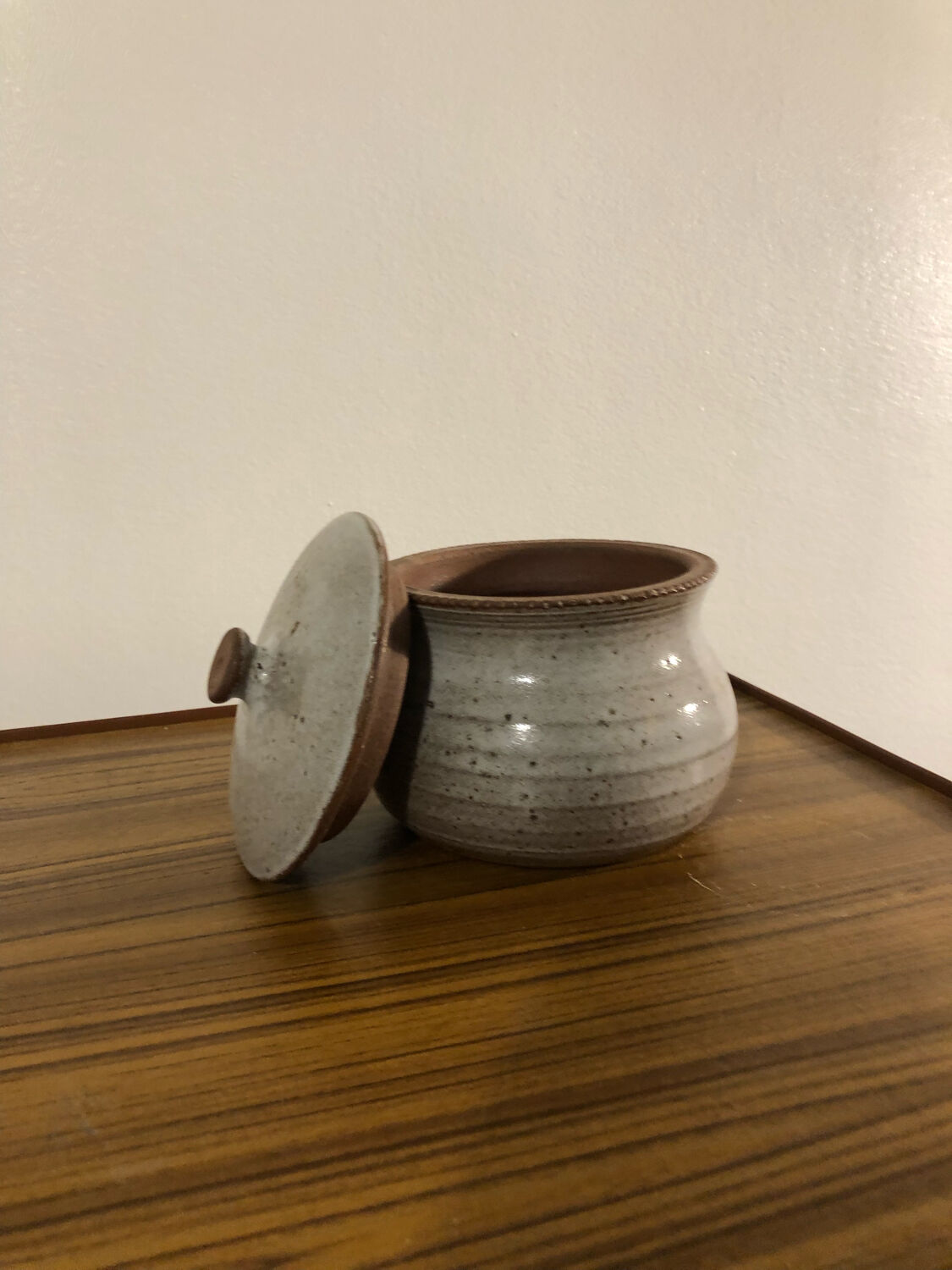 Sandstone pot signed by the owl by Norbert Pierlot