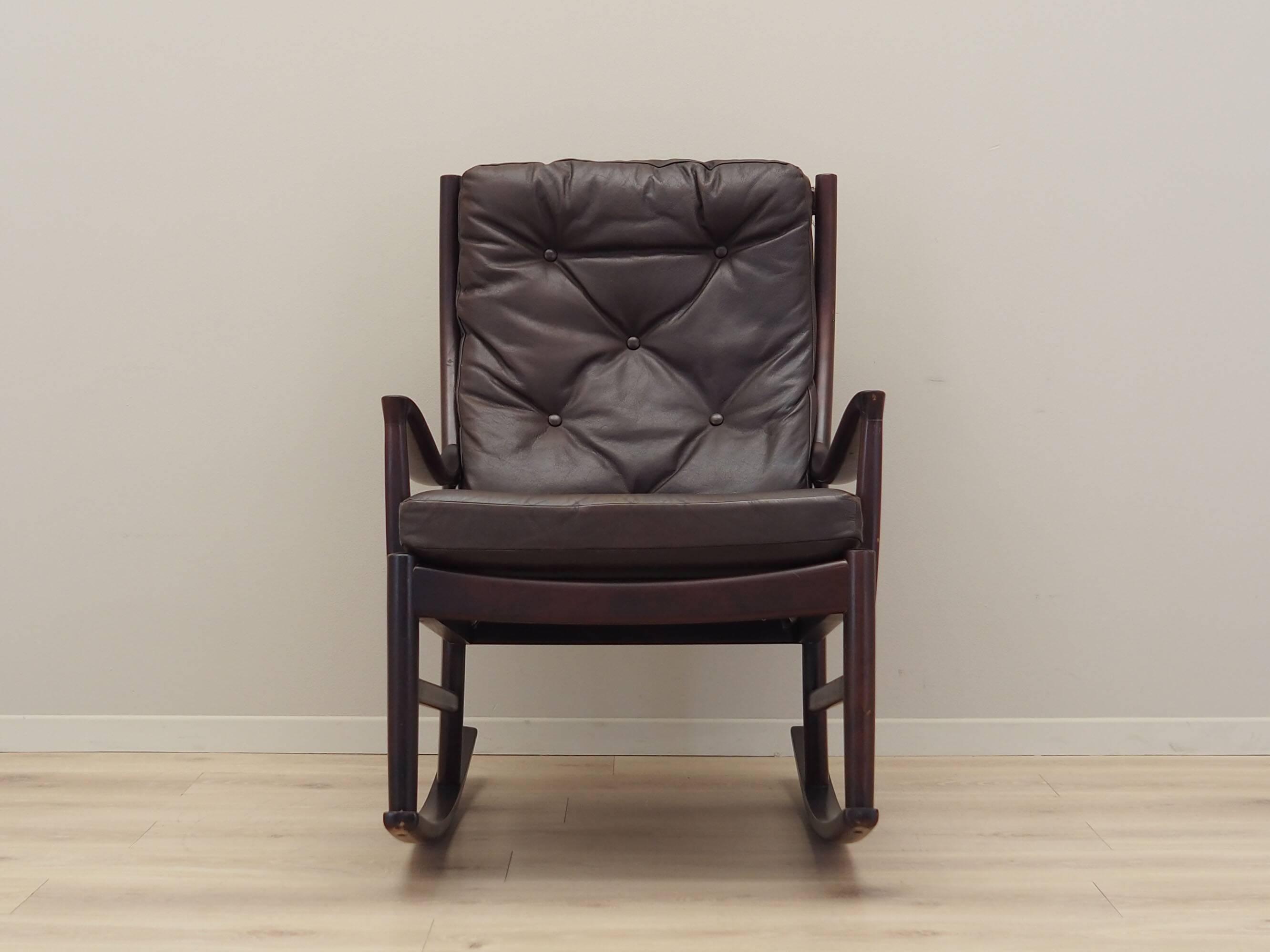 Beech rocking chair, Danish design, 1980s, production: Denmark