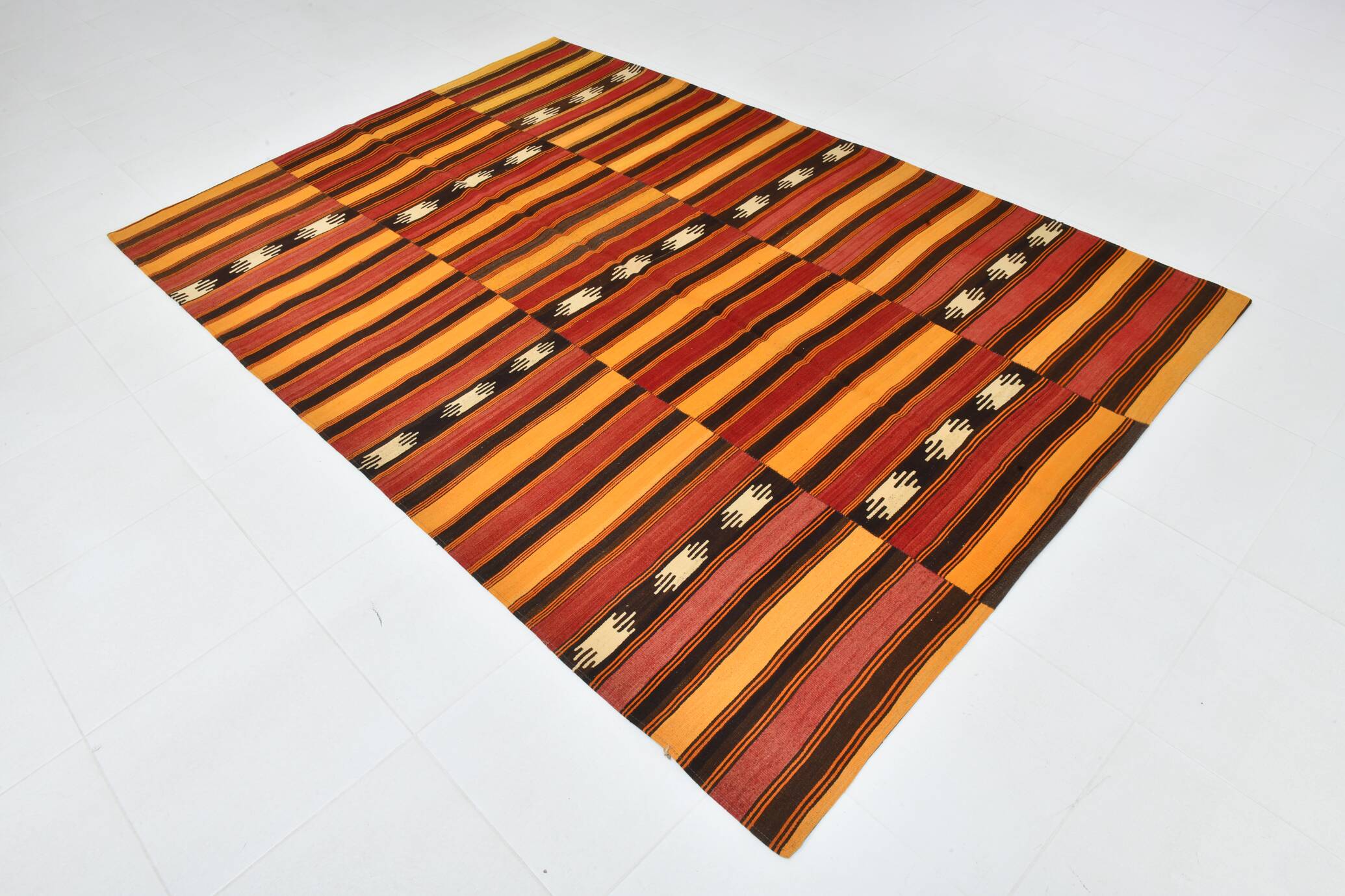 Red & Orange Ethnic Turkish Kilim Rug, 173x225Cm