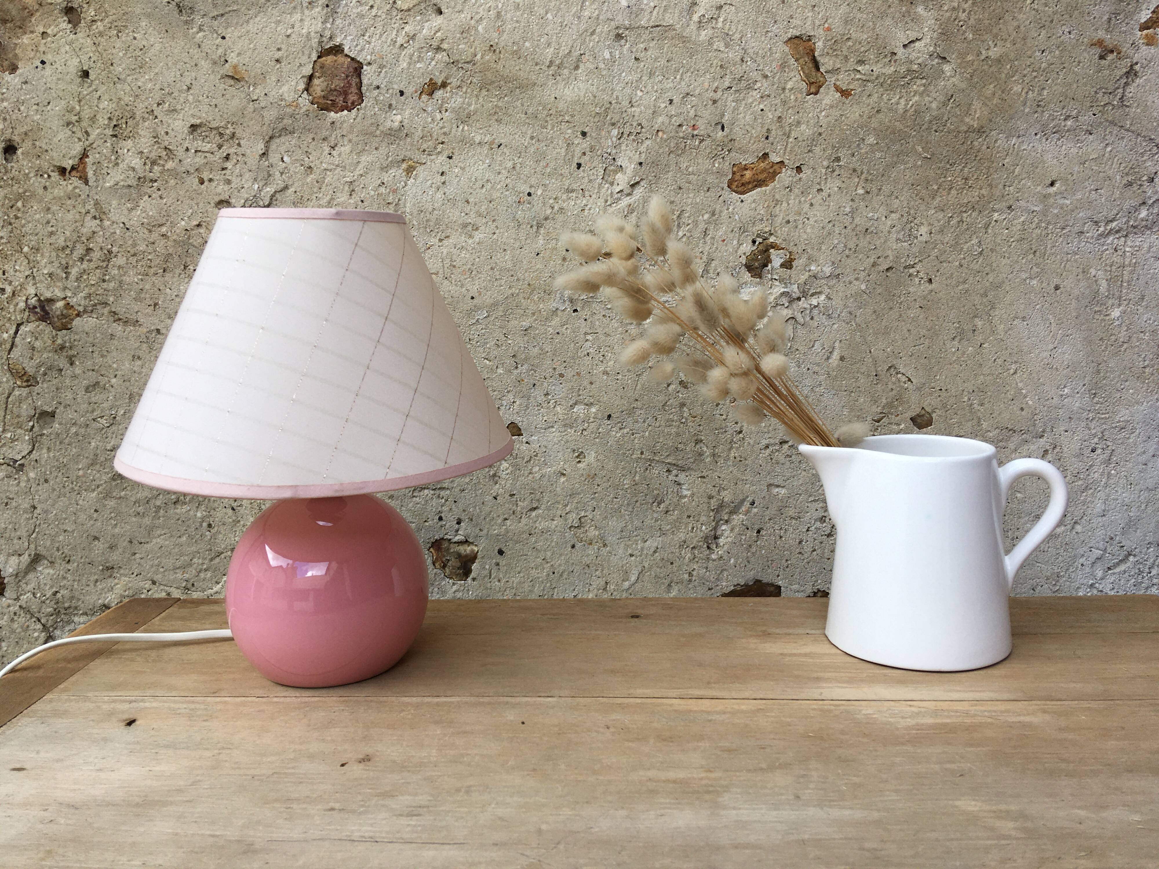 Pink ceramic lamp