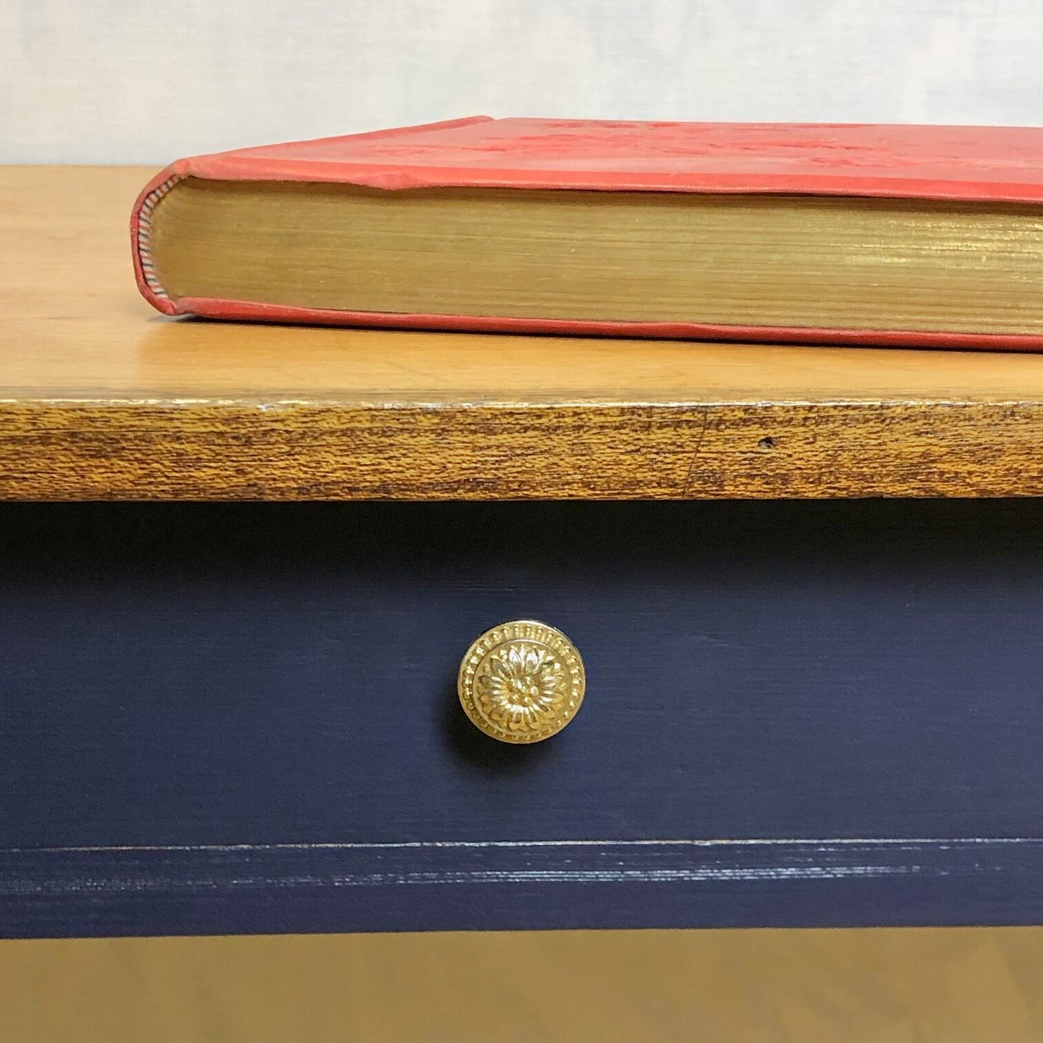 Blue Bureau of Sèvre