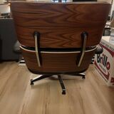 Charles Eames lounge chair, Herman Miller edition