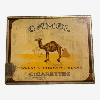 Boîte à cigarettes camel