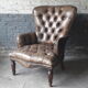 Fauteuil Chesterfield antique