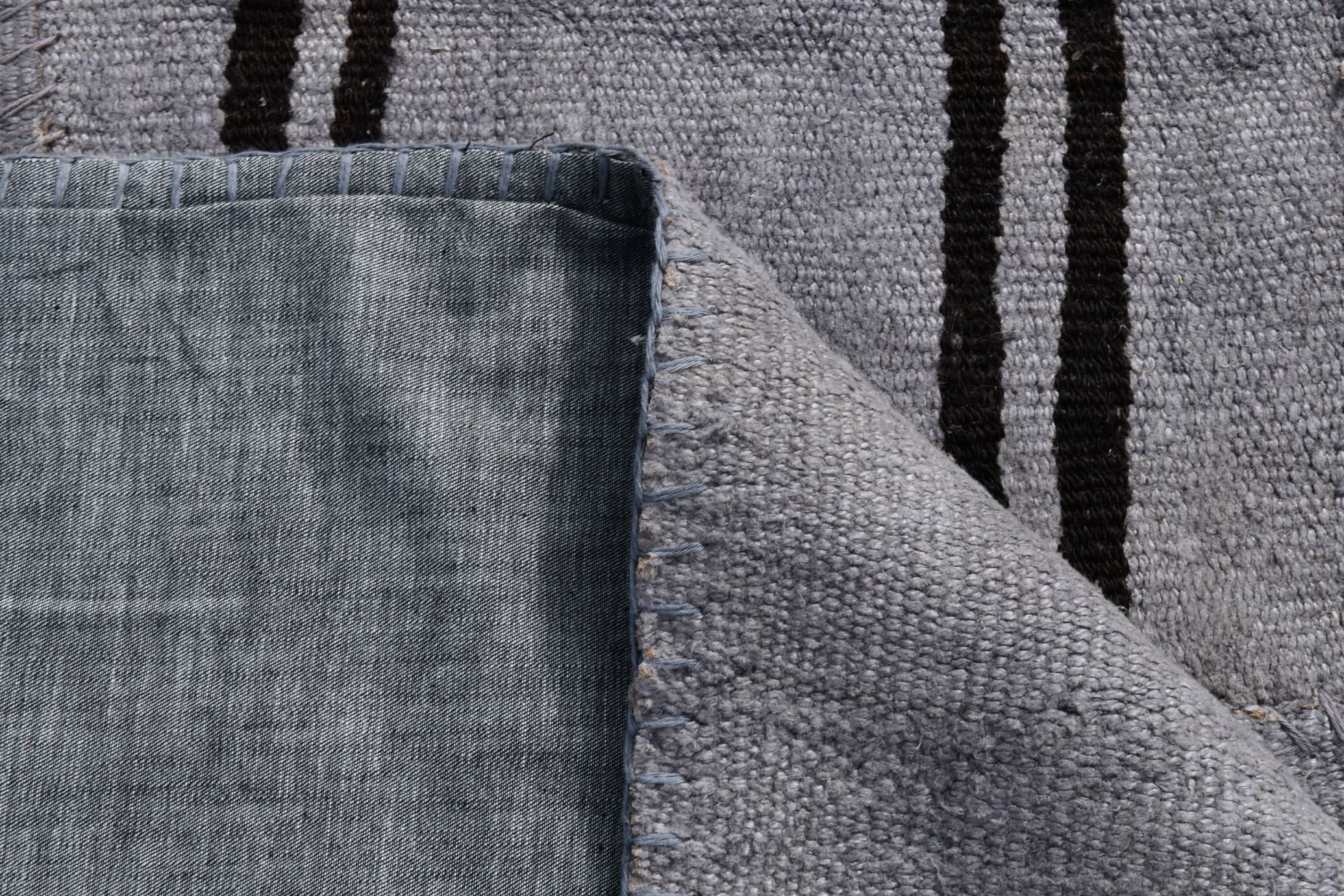7x10 Vintage Gray & Black Modern Kilim Rug, 213x308Cm