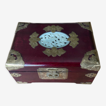 Jewelry box