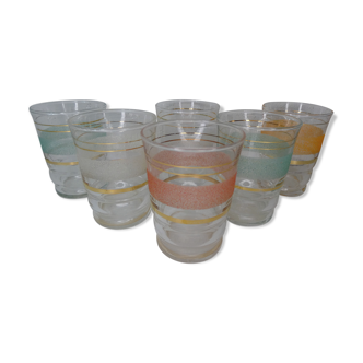 6 old granite glasses of vintage color 50s