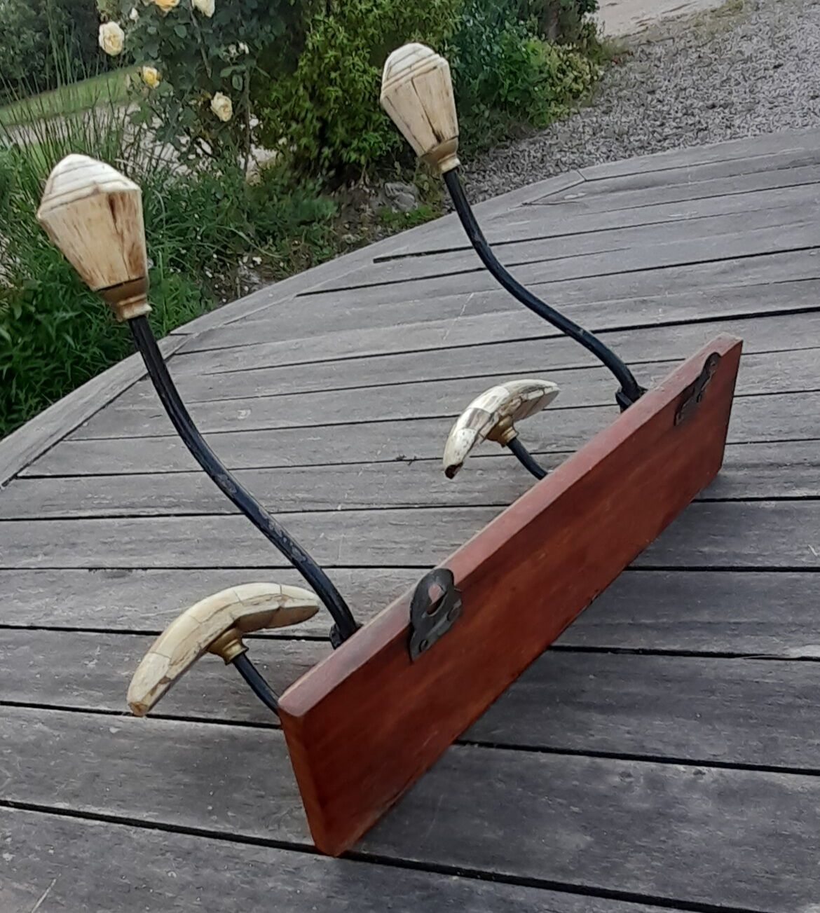 Wall cloakroom, patère 2 coat racks in carved bone, vintage and original